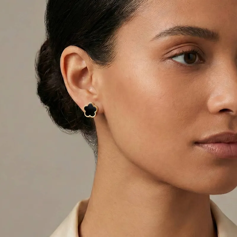 Noire Fleur Black Enamel Flower Studs 1